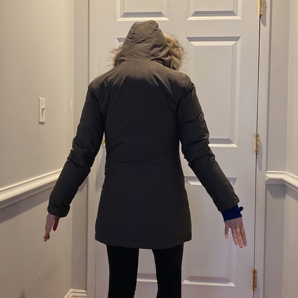 woolrich parka good used condition! - Picture 7 of 8